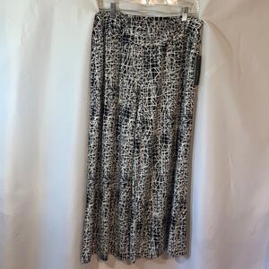Robert Louis ladies Wide leg Pants NWT